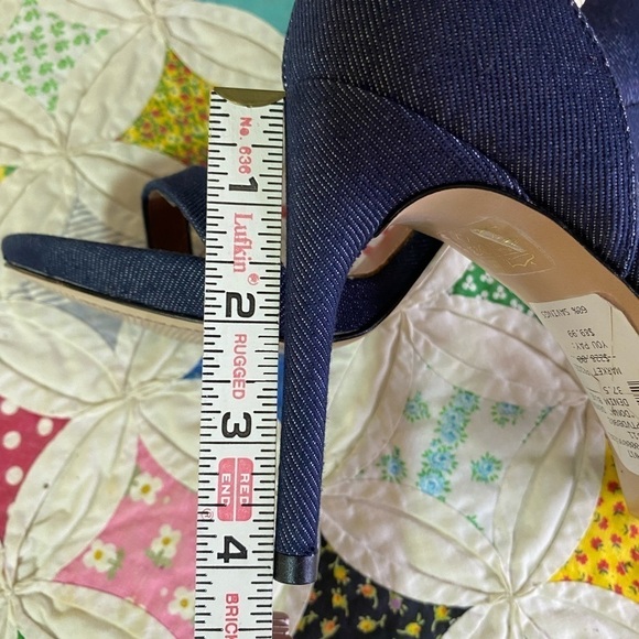 NWT BCBGMAXAZRIA‎ - Picture 9 of 12